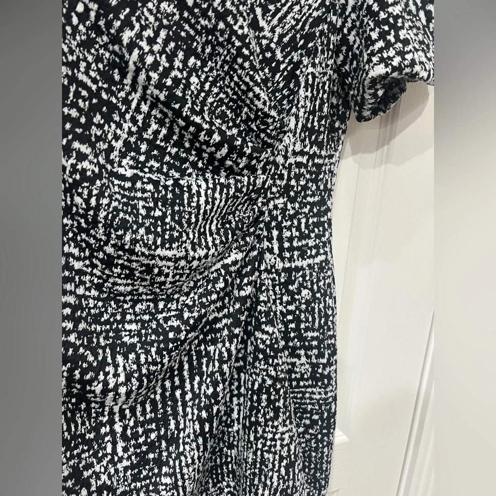 DKNY Black and White Patterned Mini Dress - Picture 4 of 7